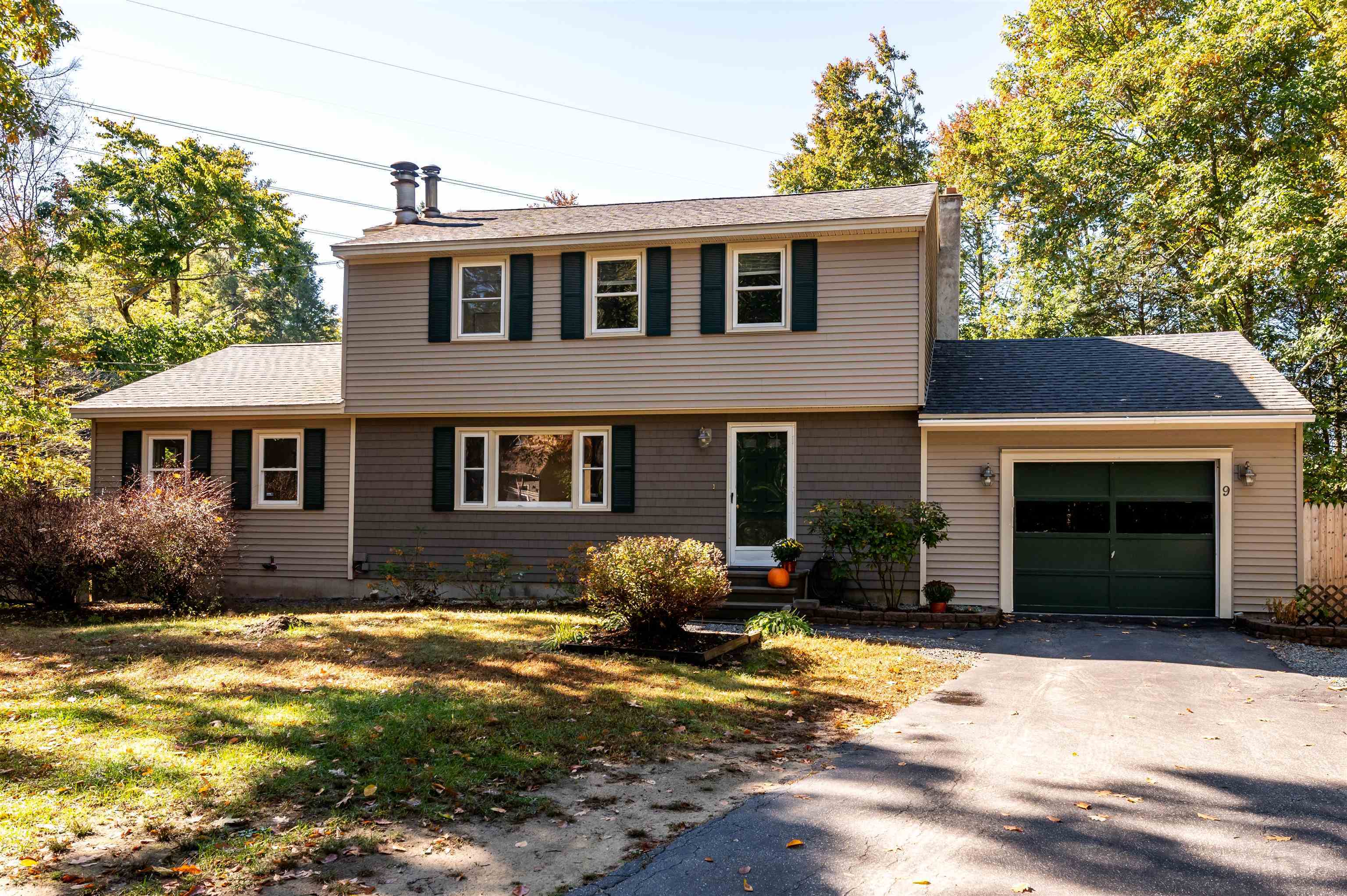 Property Photo:  9 Spruce Lane  NH 03820 