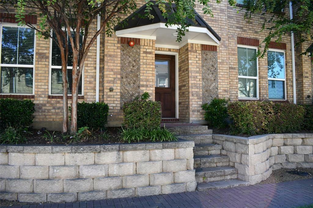 Property Photo:  206 Belleville Drive  TX 75057 