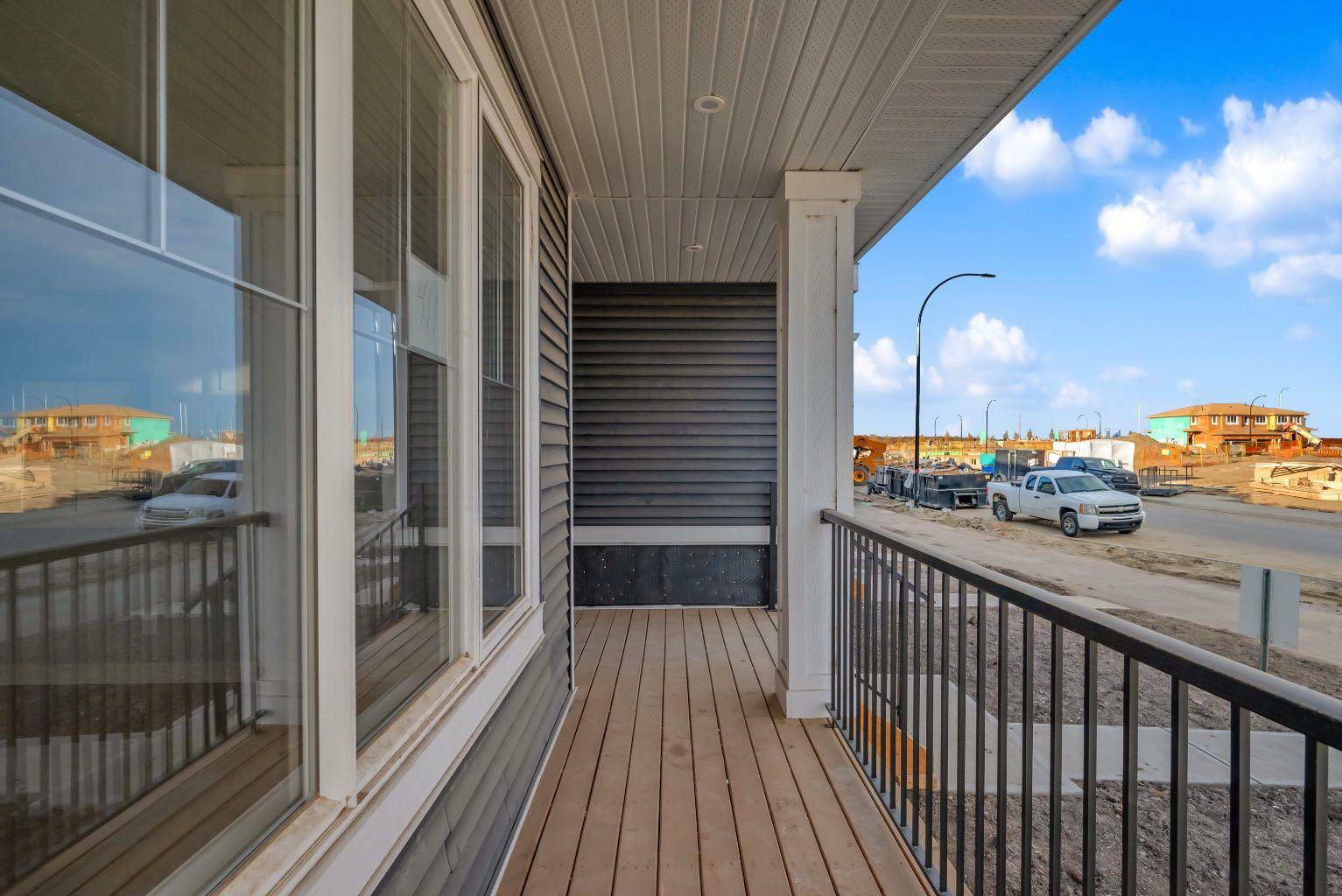 Property Photo:  411 Sora Boulevard SE  AB T3S 0M2 