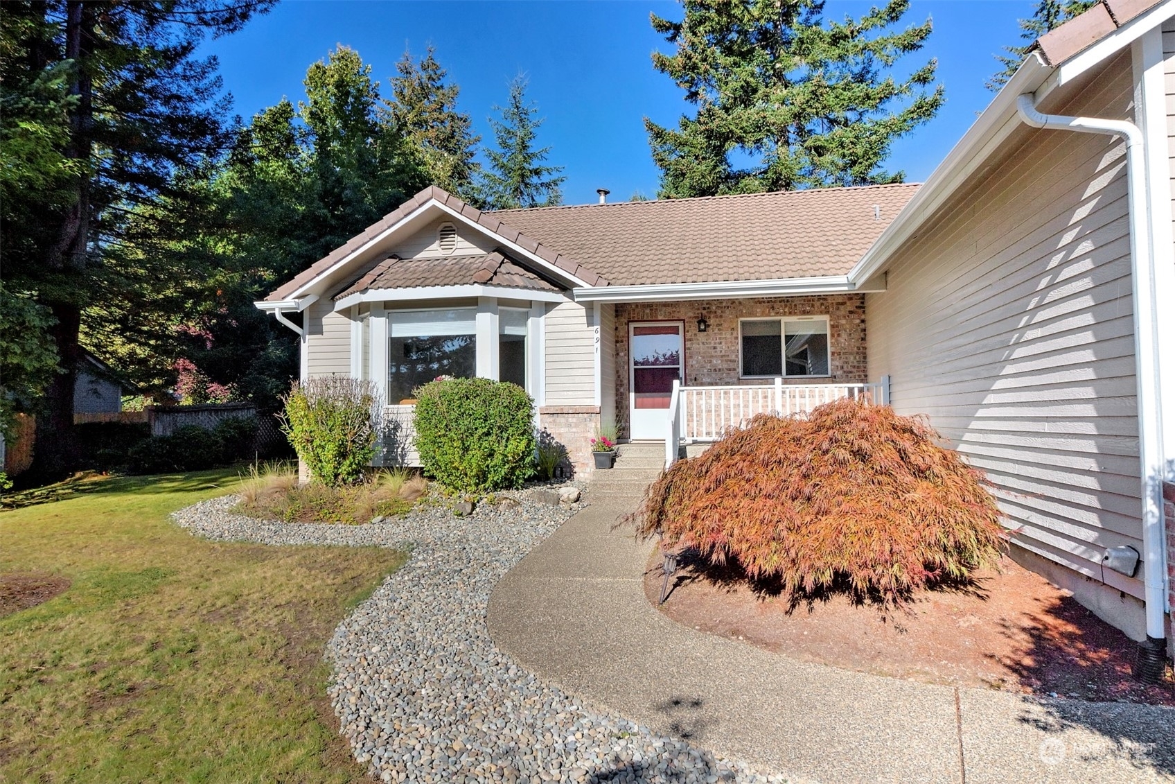 Property Photo:  691 E Old Ranch Road  WA 98524 