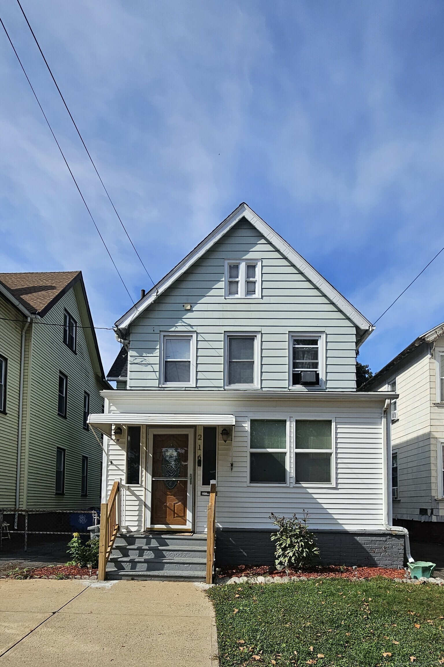 Property Photo:  216 Howard Avenue  CT 06519 