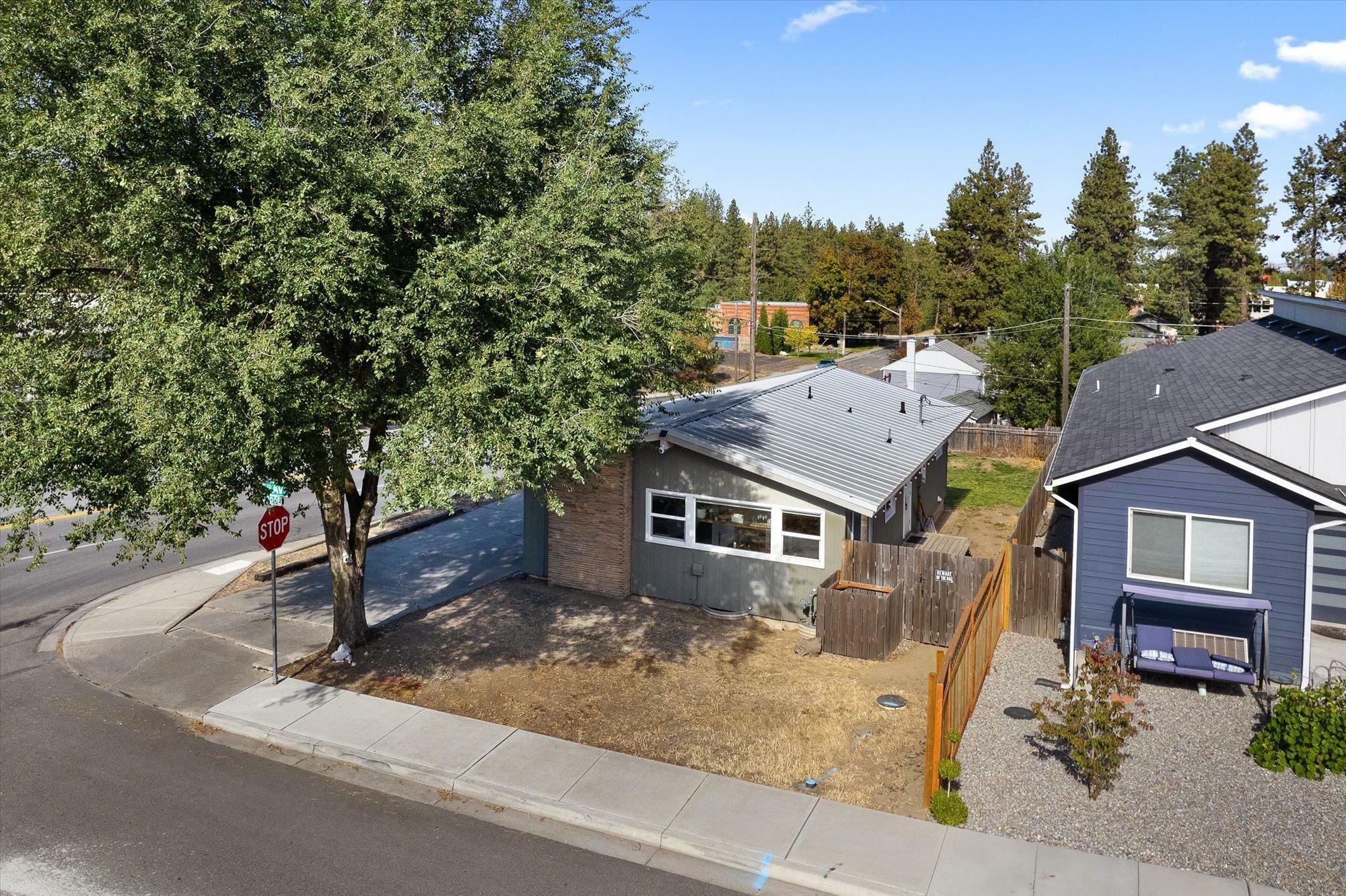 Property Photo:  2417 S Ray St  WA 99223 