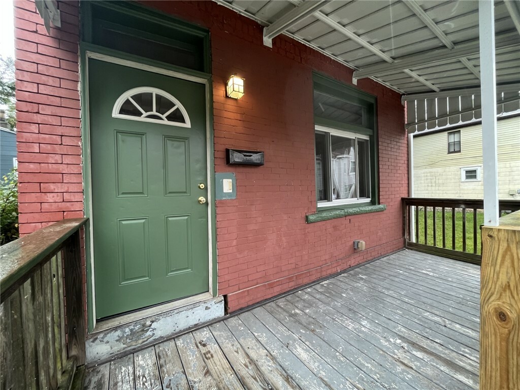 Property Photo:  1231 Success St  PA 15212 