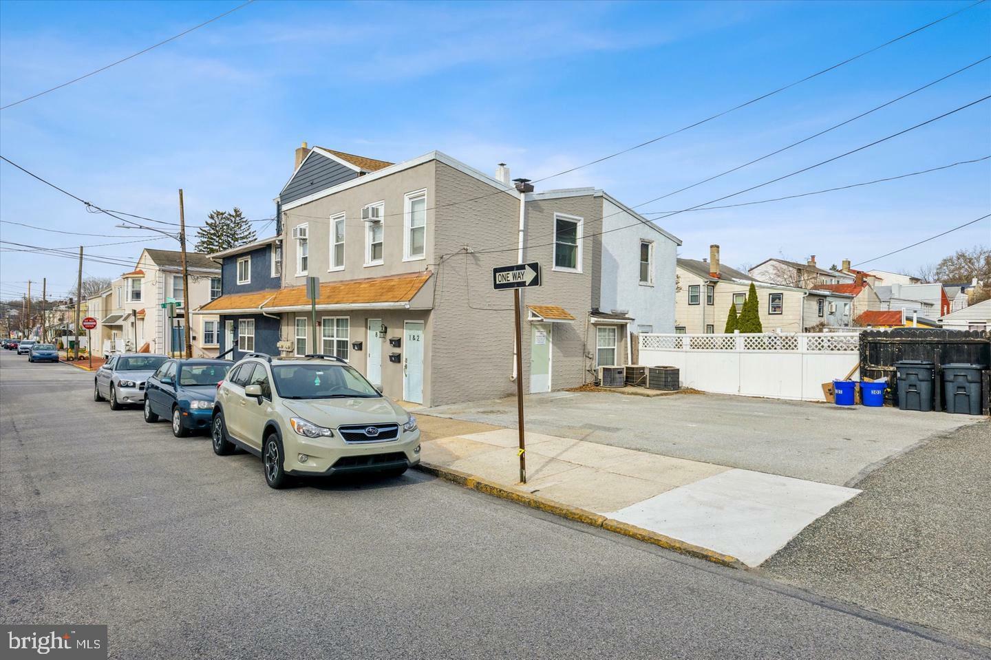 Property Photo:  301 N Darlington Street 2  PA 19380 