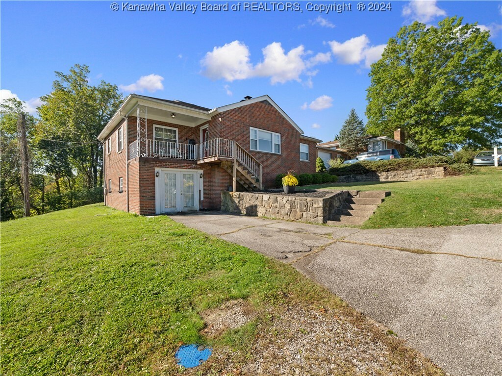 1921 Bona Vista Drive  Charleston WV 25311 photo