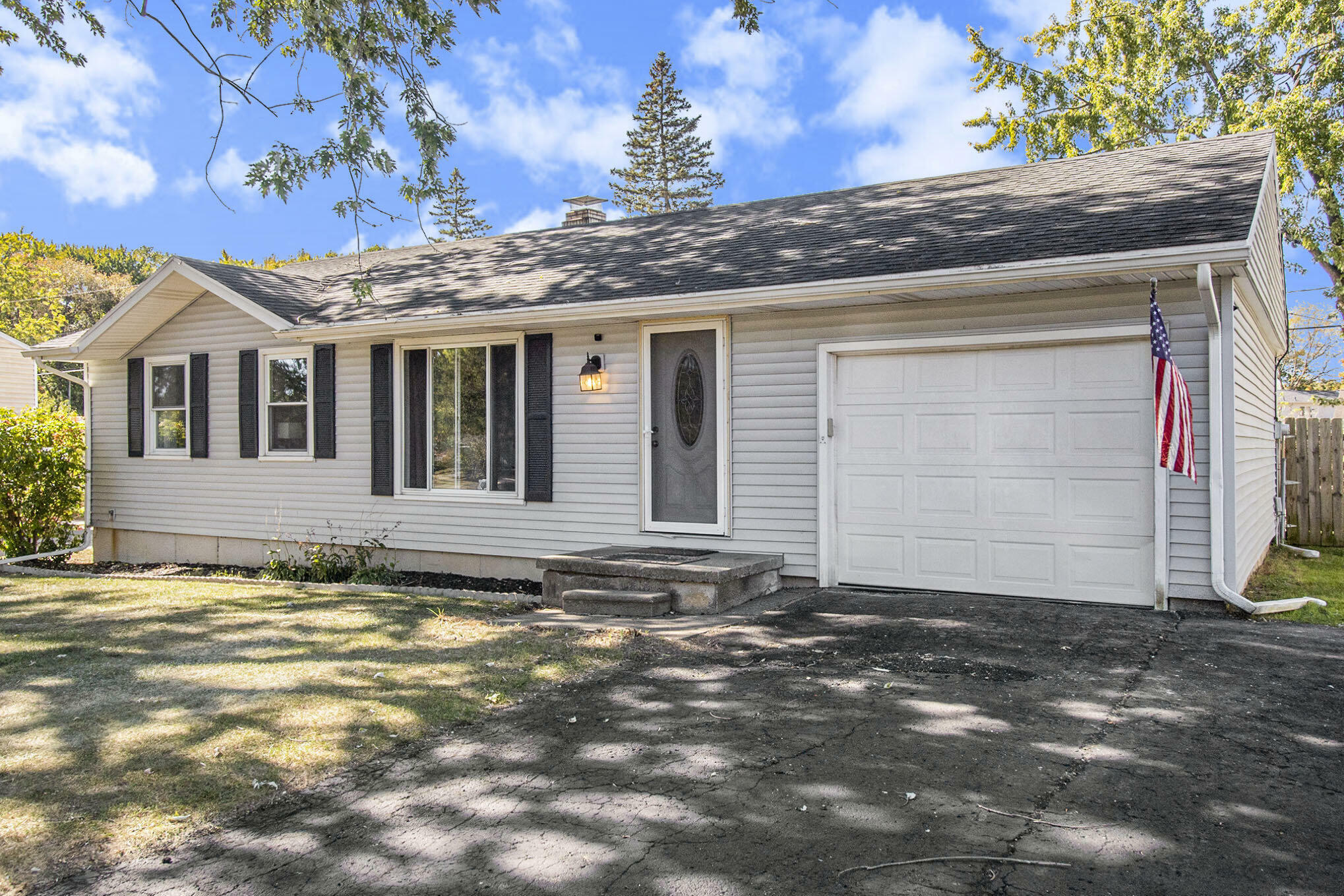 Property Photo:  5551 Dogwood Drive  MI 49201 