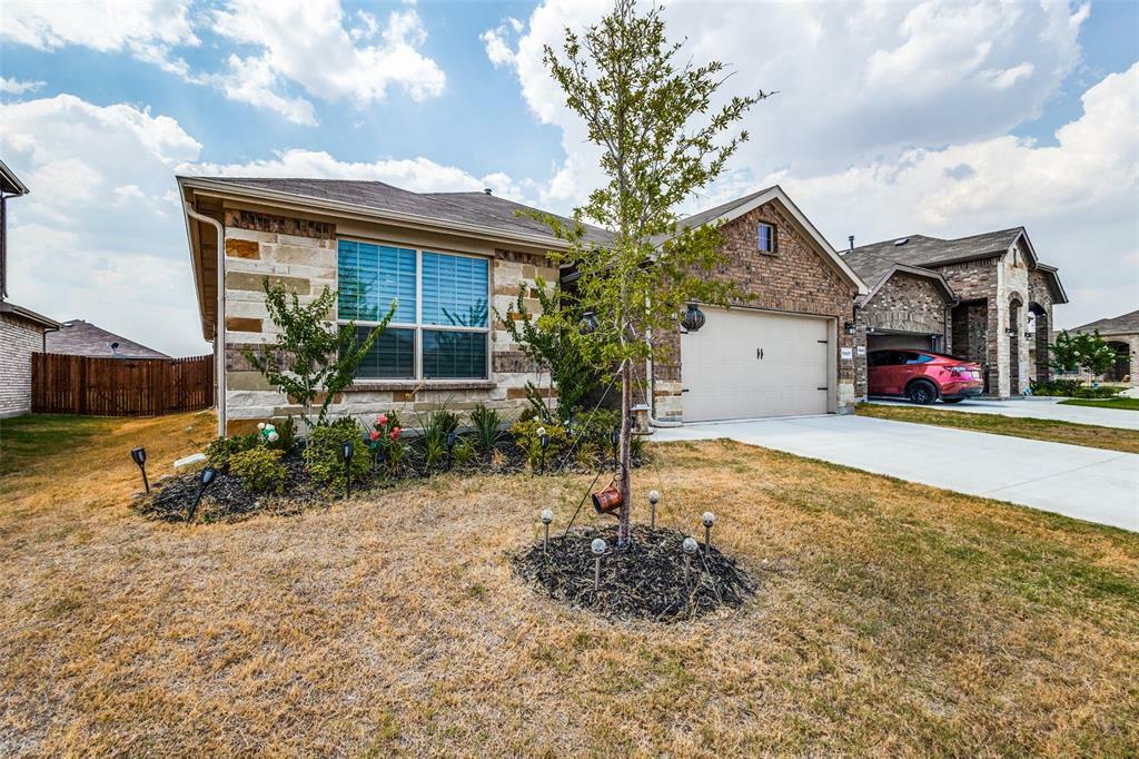 Property Photo:  15837 Culford Lane  TX 76247 