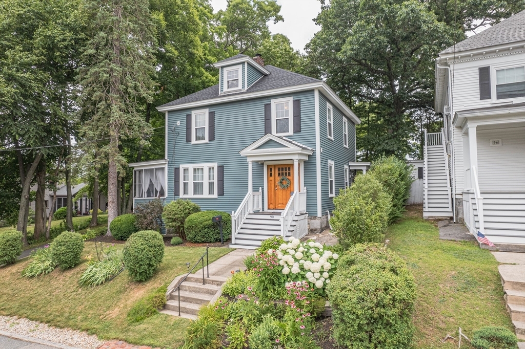 Property Photo:  90 Wentworth Ave  MA 01852 