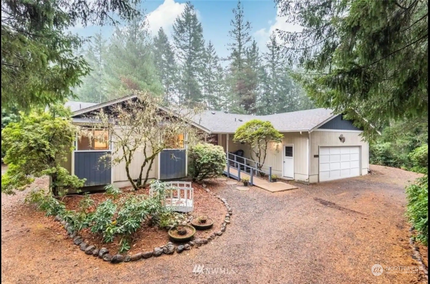 Property Photo: 91 E Paint Brush Lane WA 98592