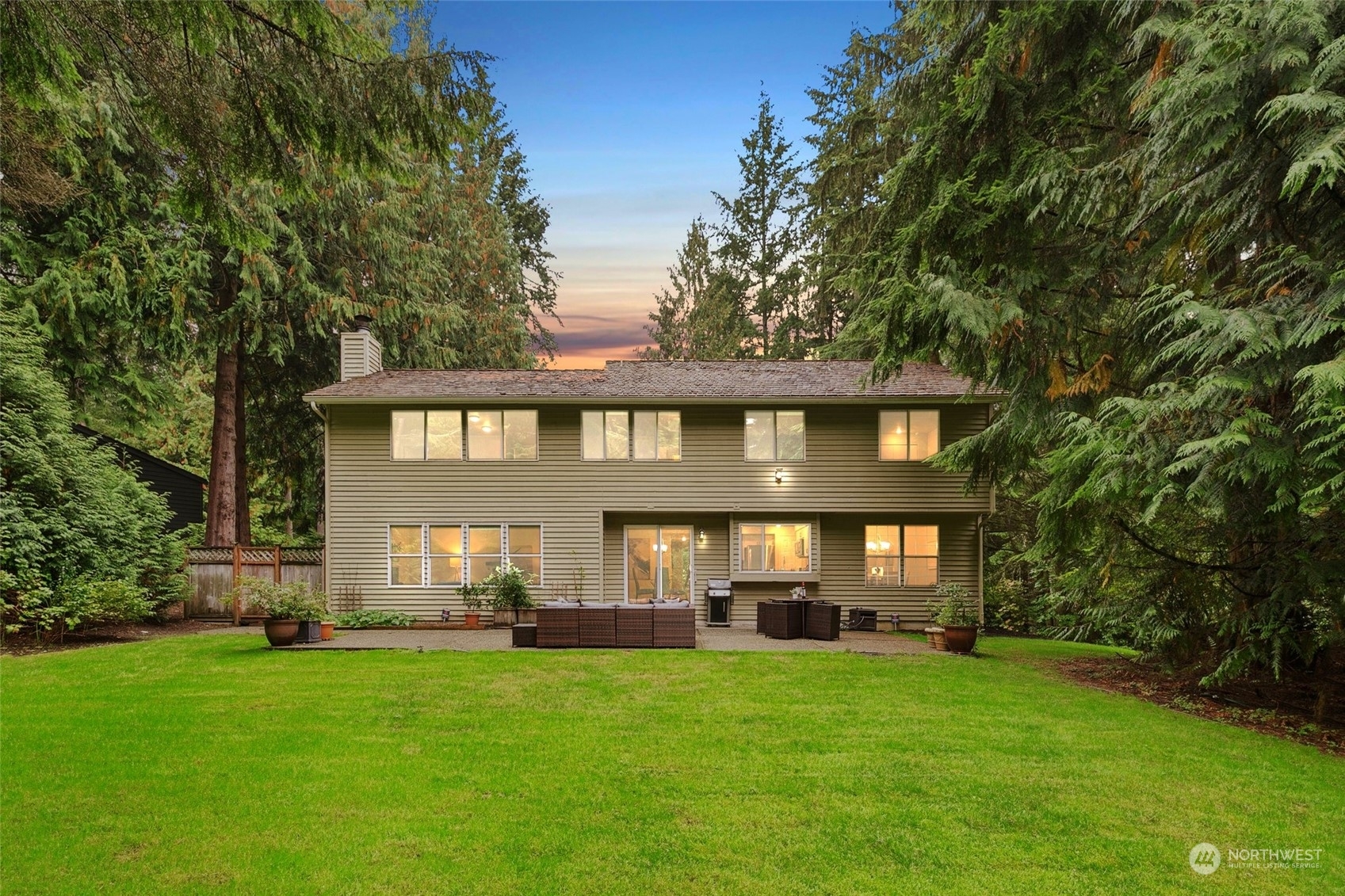 Property Photo: 15305 182nd Place NE WA 98072