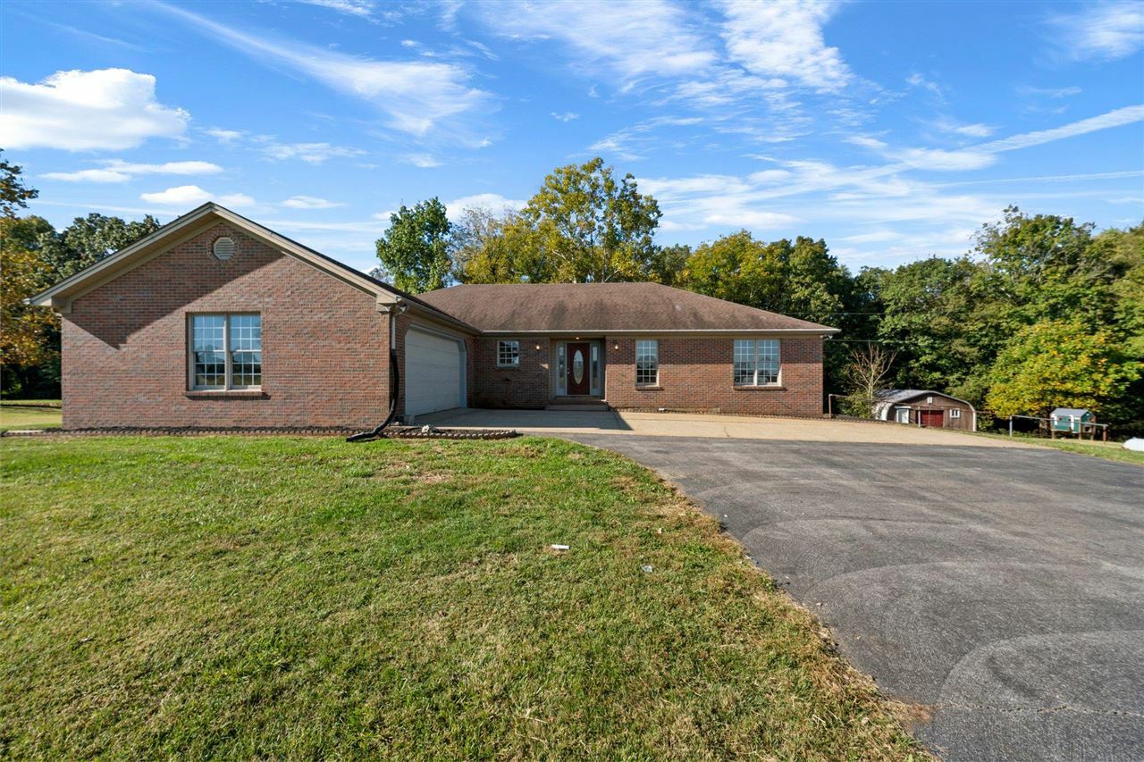 Property Photo:  3000 Matlock Old Union Road  KY 42104 