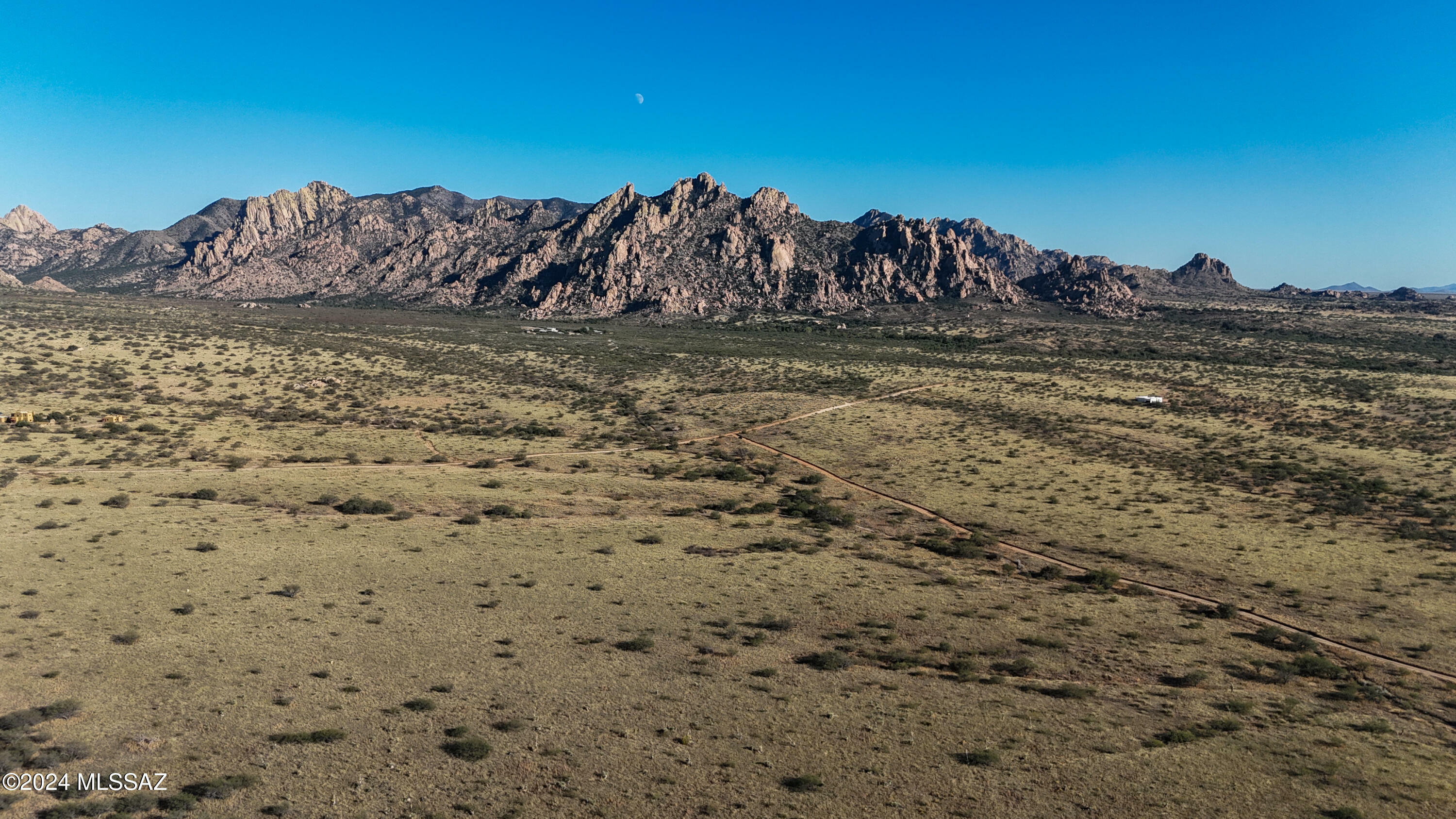 Property Photo:  Tbd E Diamondback Road 207  AZ 85630 