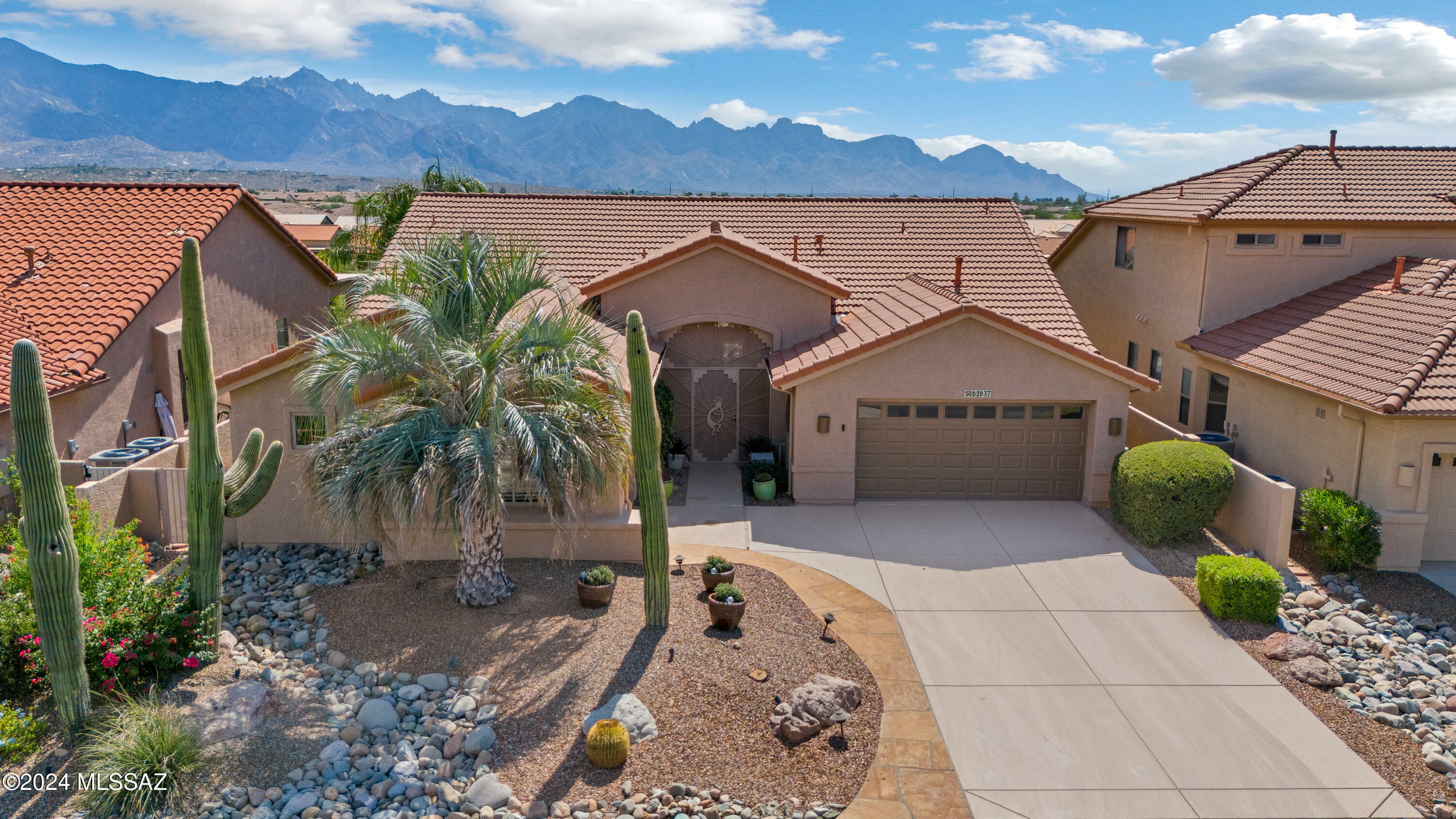 Property Photo:  62637 E Rangewood Drive  AZ 85739 