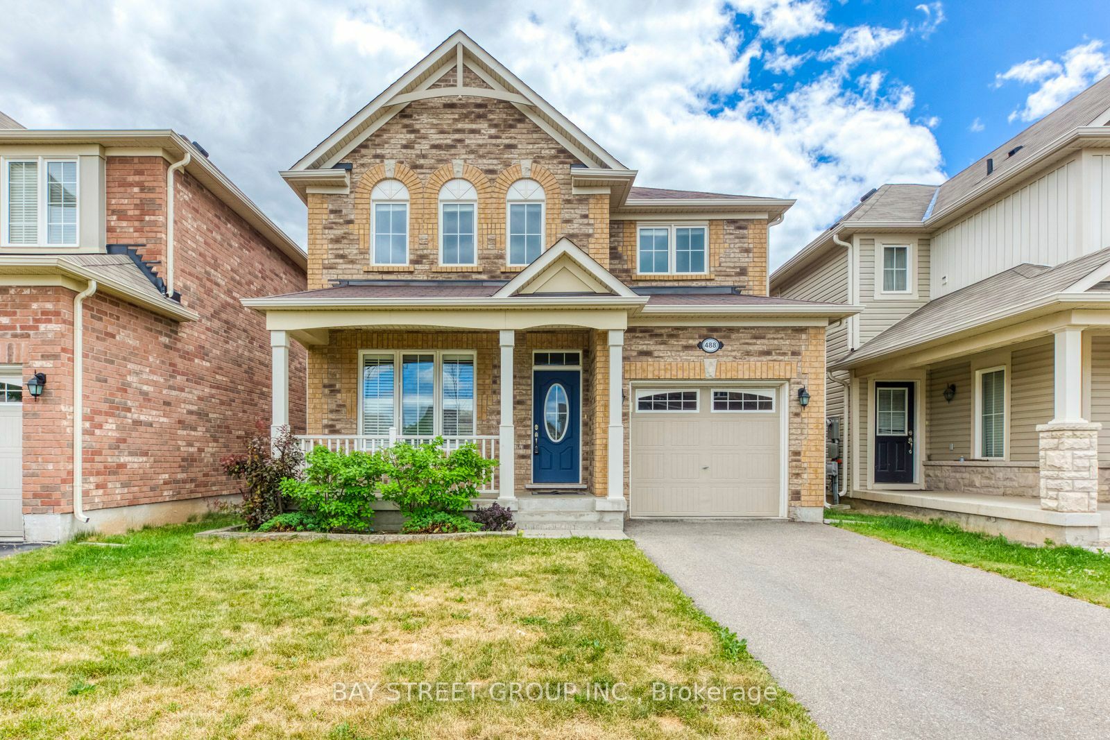 Property Photo:  488 Carbert Cres  ON L9T 8H9 