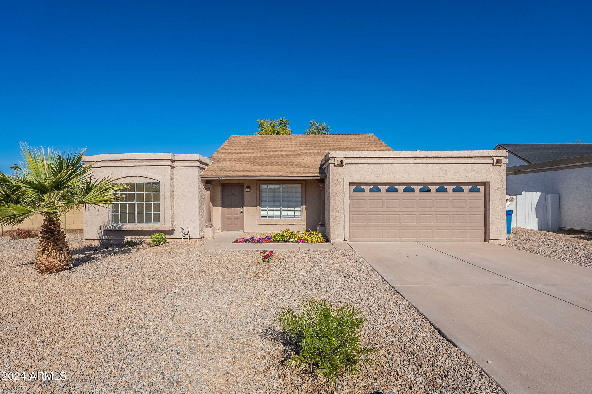 Property Photo:  1506 E Stephens Drive  AZ 85283 