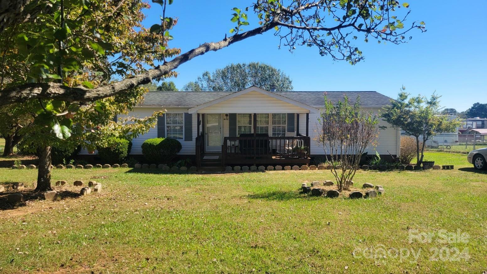 Property Photo:  402 Wilson Drive  NC 28090 