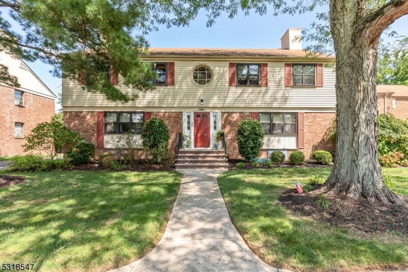 Property Photo:  58 Sandra Circle A1  NJ 07090