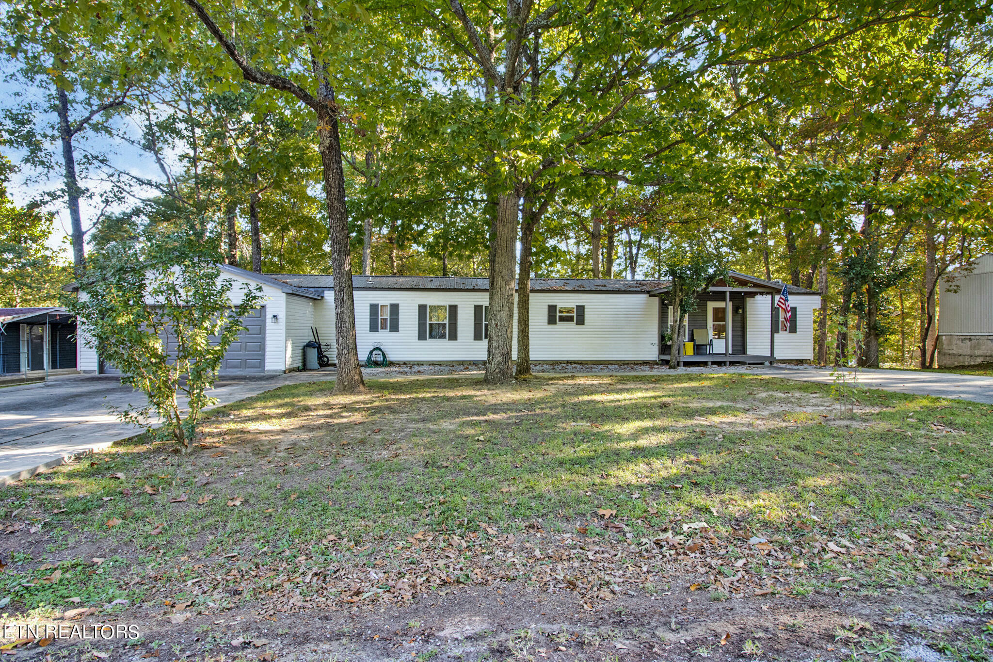 Property Photo:  115 Avon Lane  TN 38558 