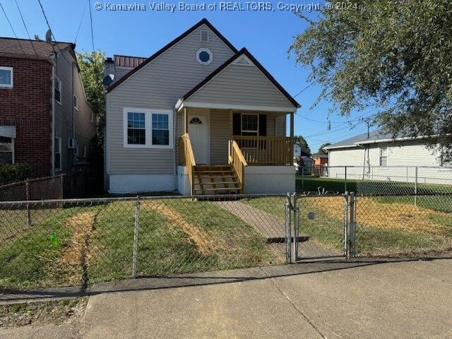 Property Photo: 341 16th Street WV 25064