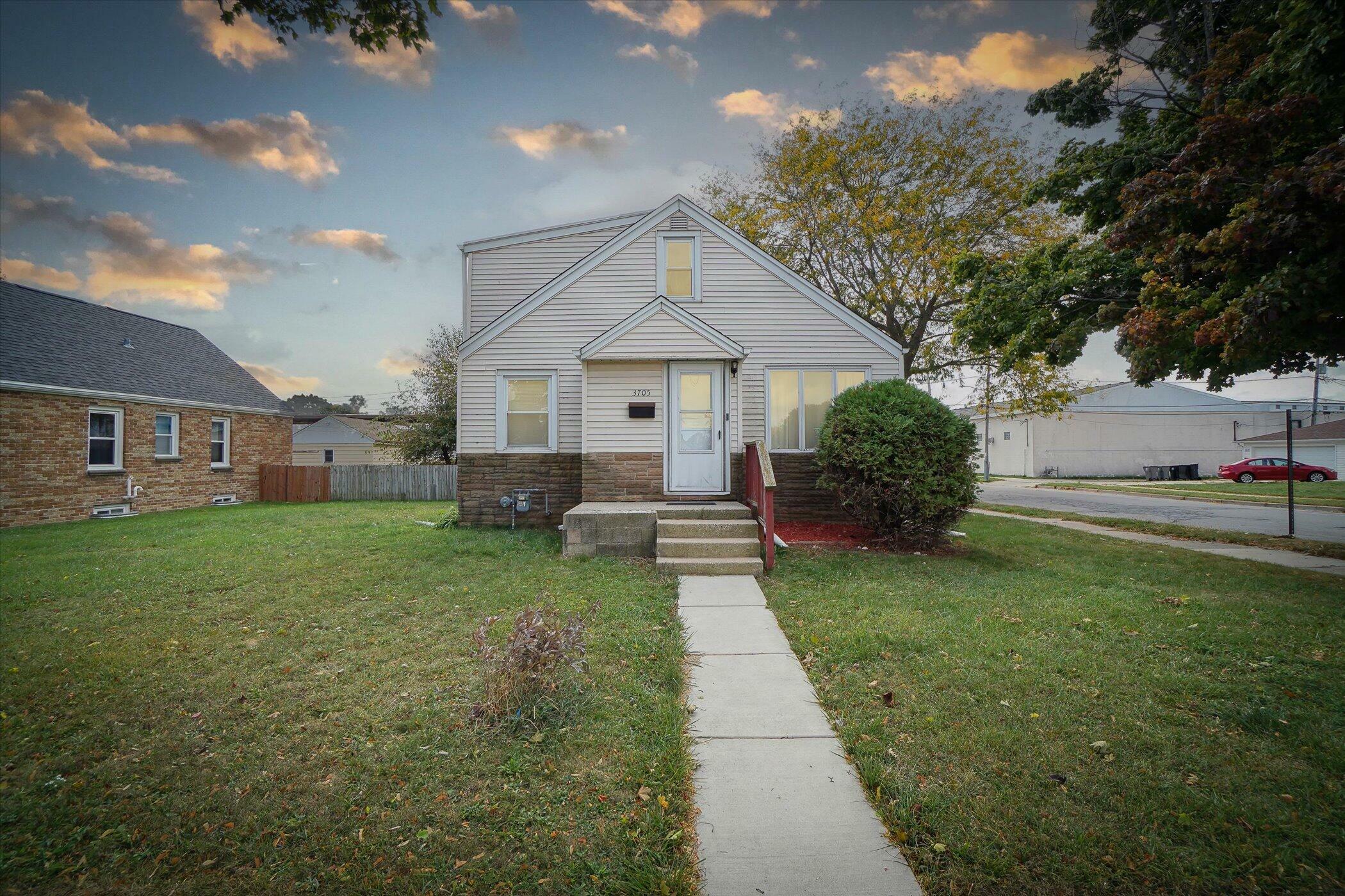 3705 E Morris Ave  Cudahy WI 53110 photo