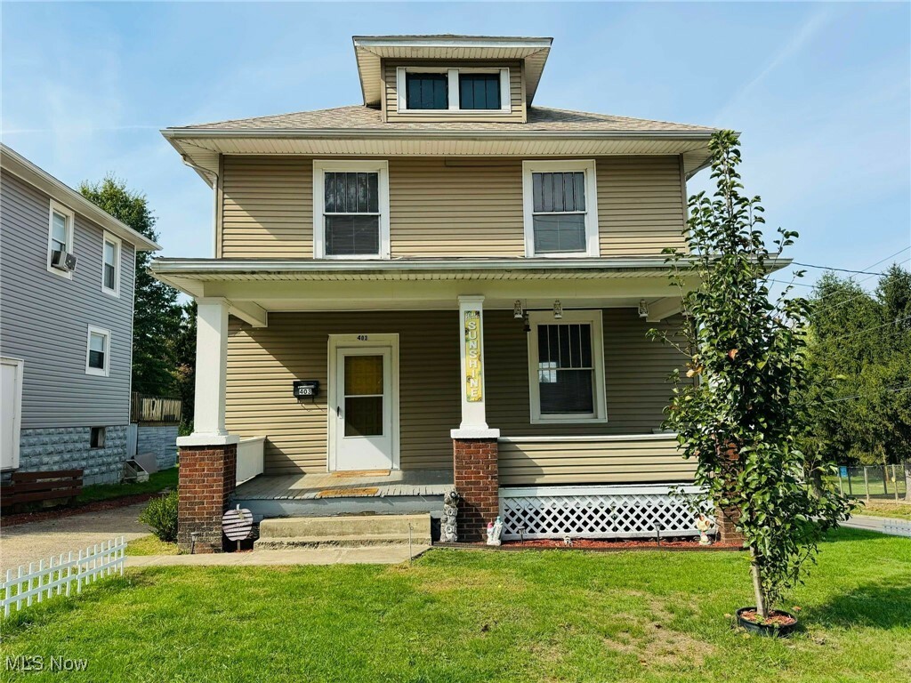 Property Photo:  403 Pine Street  OH 43701 