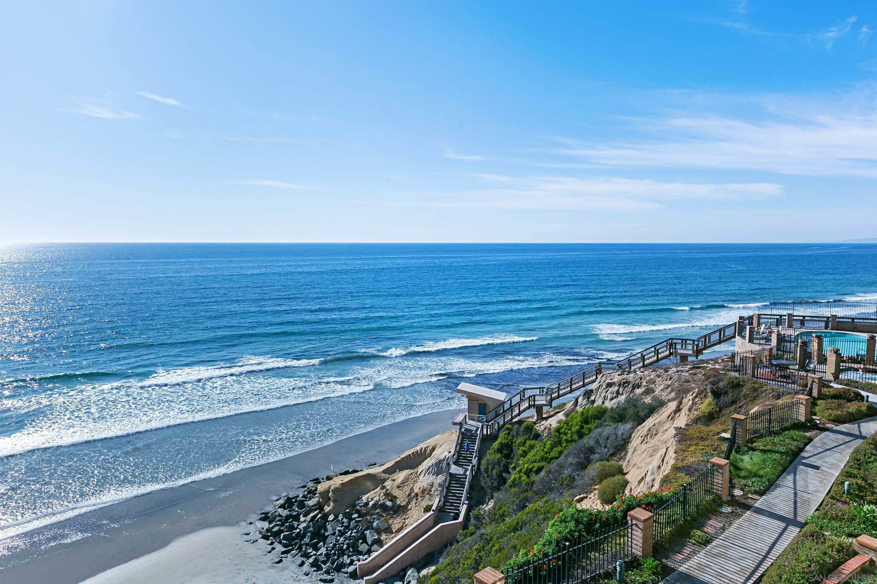 Property Photo:  190 Del Mar Shores Ter 14  CA 92075 