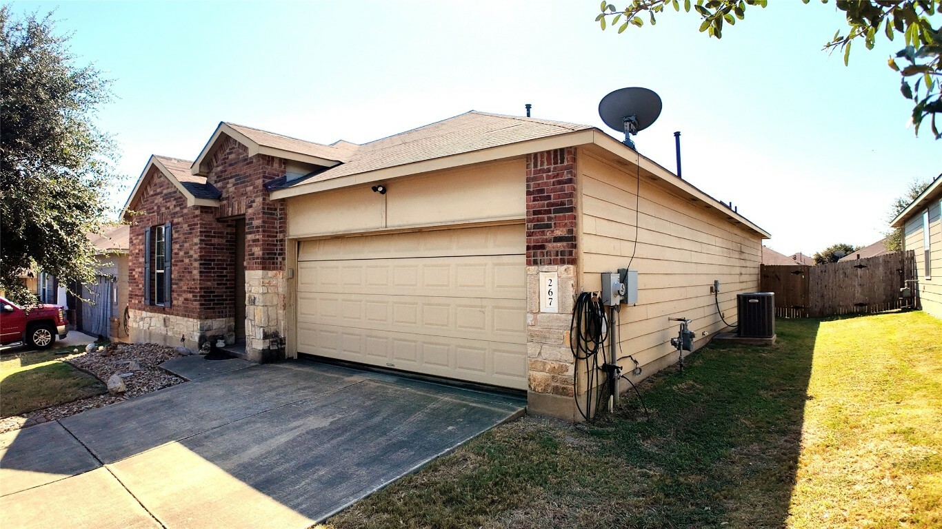 Property Photo:  267 Pigeon Berry Pass  TX 78610 