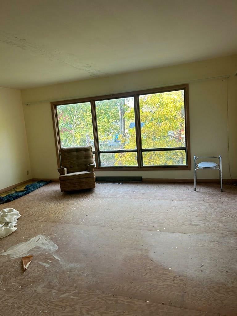 Property Photo:  205 West O Street  IA 50436 