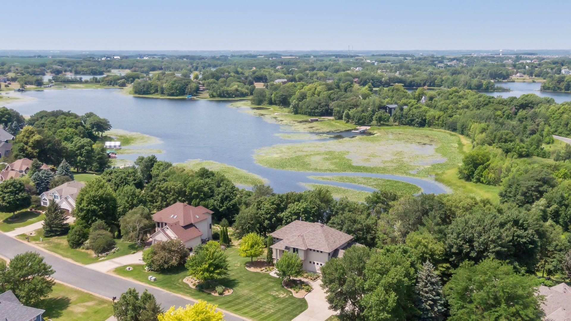 Property Photo:  1017 Vista Ridge Lane  MN 55379 