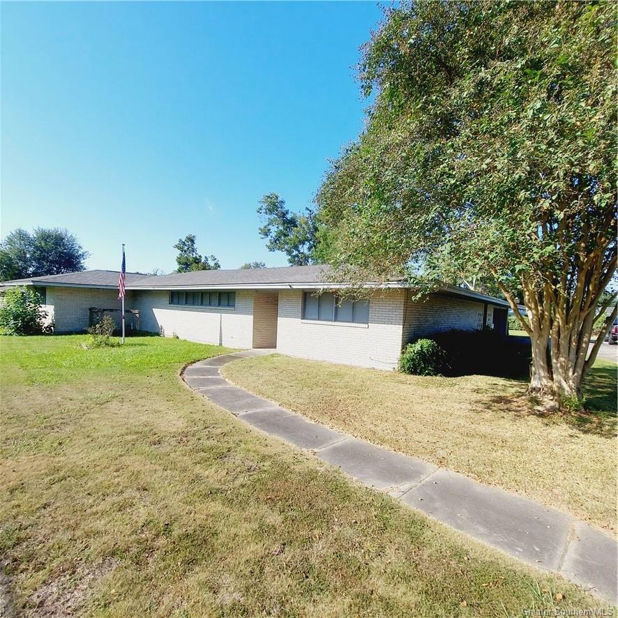 Property Photo: 1405 Lasalette Avenue LA 70663