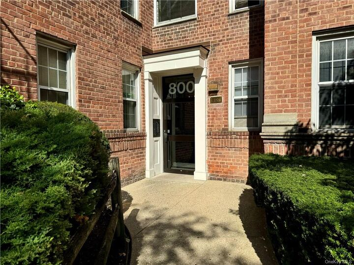 800 Bronx River Road A22  Bronxville NY 10708 photo