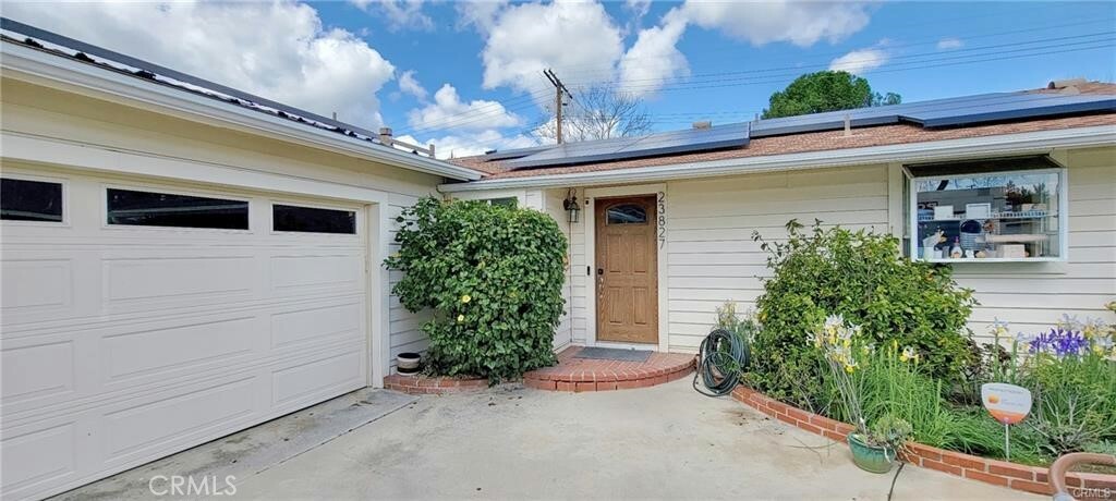 Property Photo:  23827 Friar Street  CA 91367 