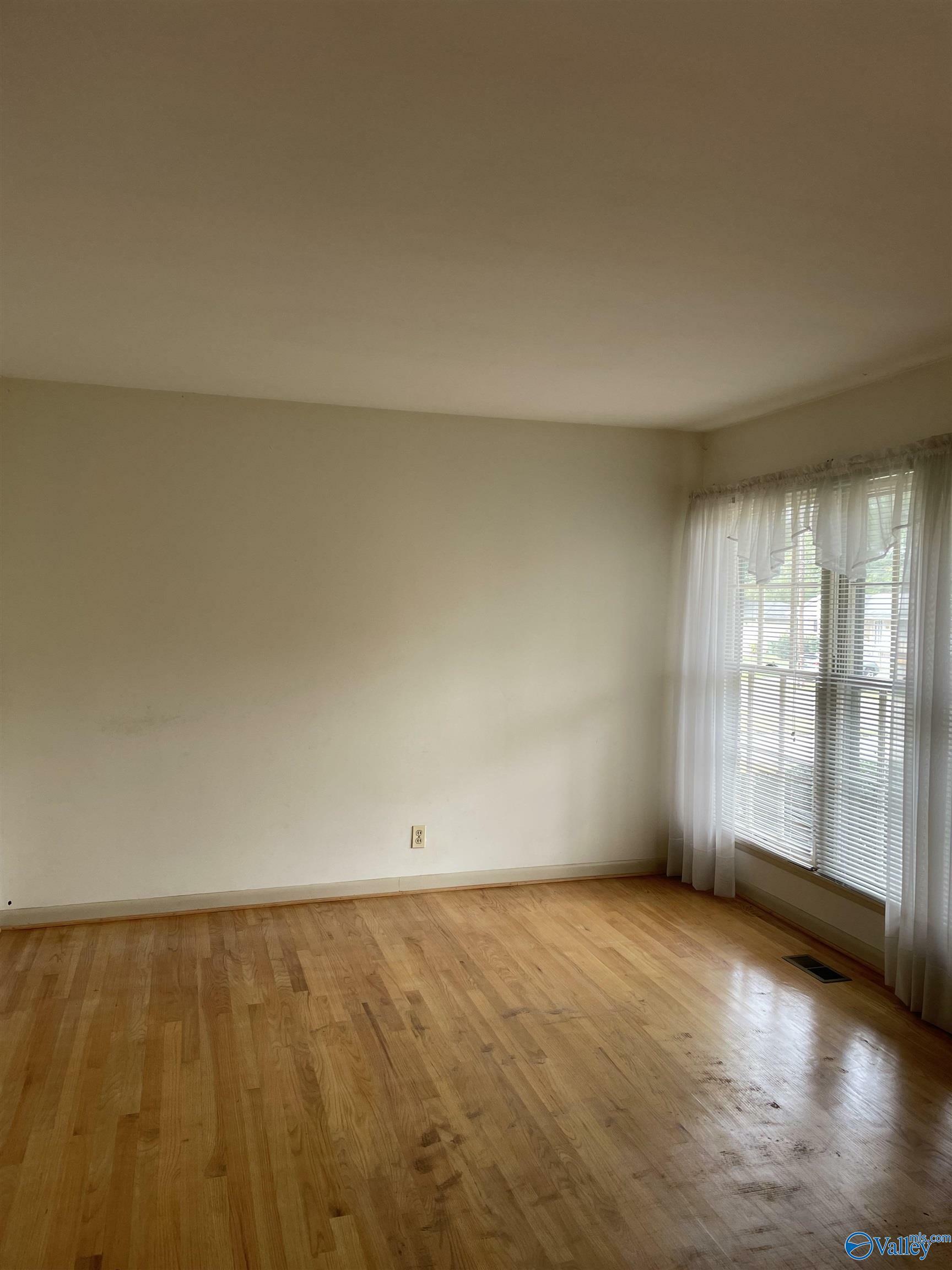 Property Photo:  3505 Delta Avenue  AL 35810 