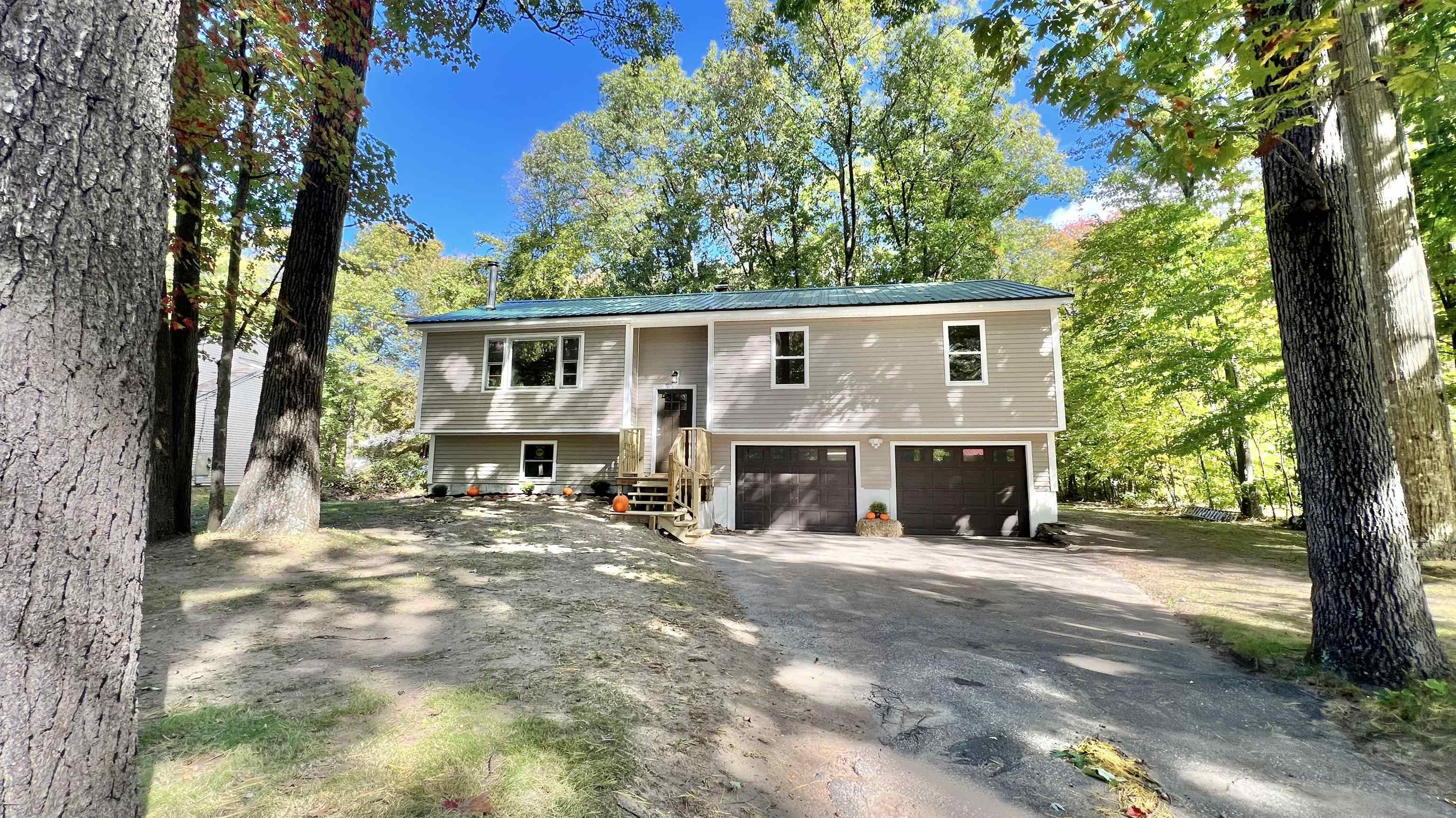 Property Photo:  121 Windemere Way  VT 05446 