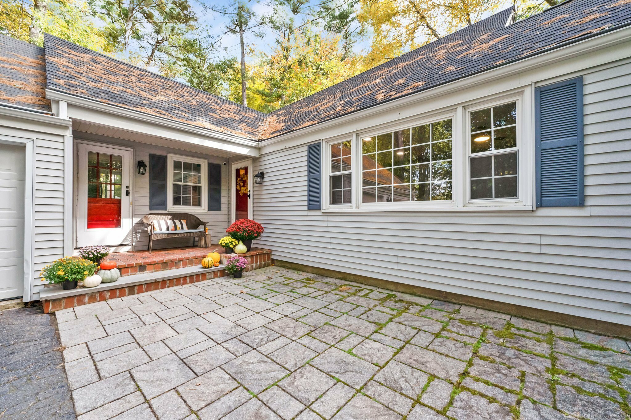 Property Photo:  484 Bushy Hill Road  CT 06070 