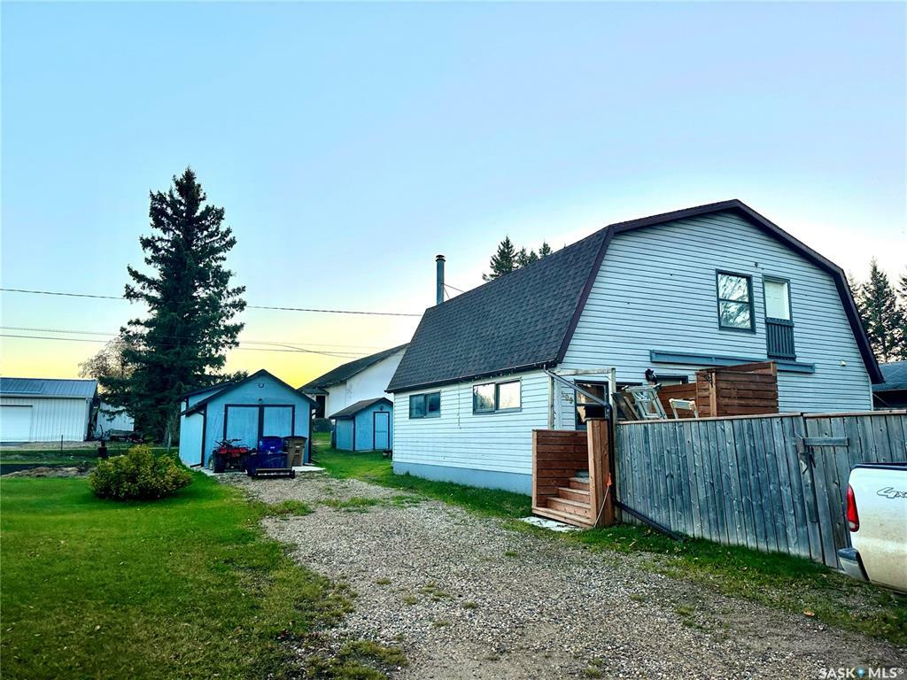 209 3rd Avenue N  Big River SK S0J 0E0 photo