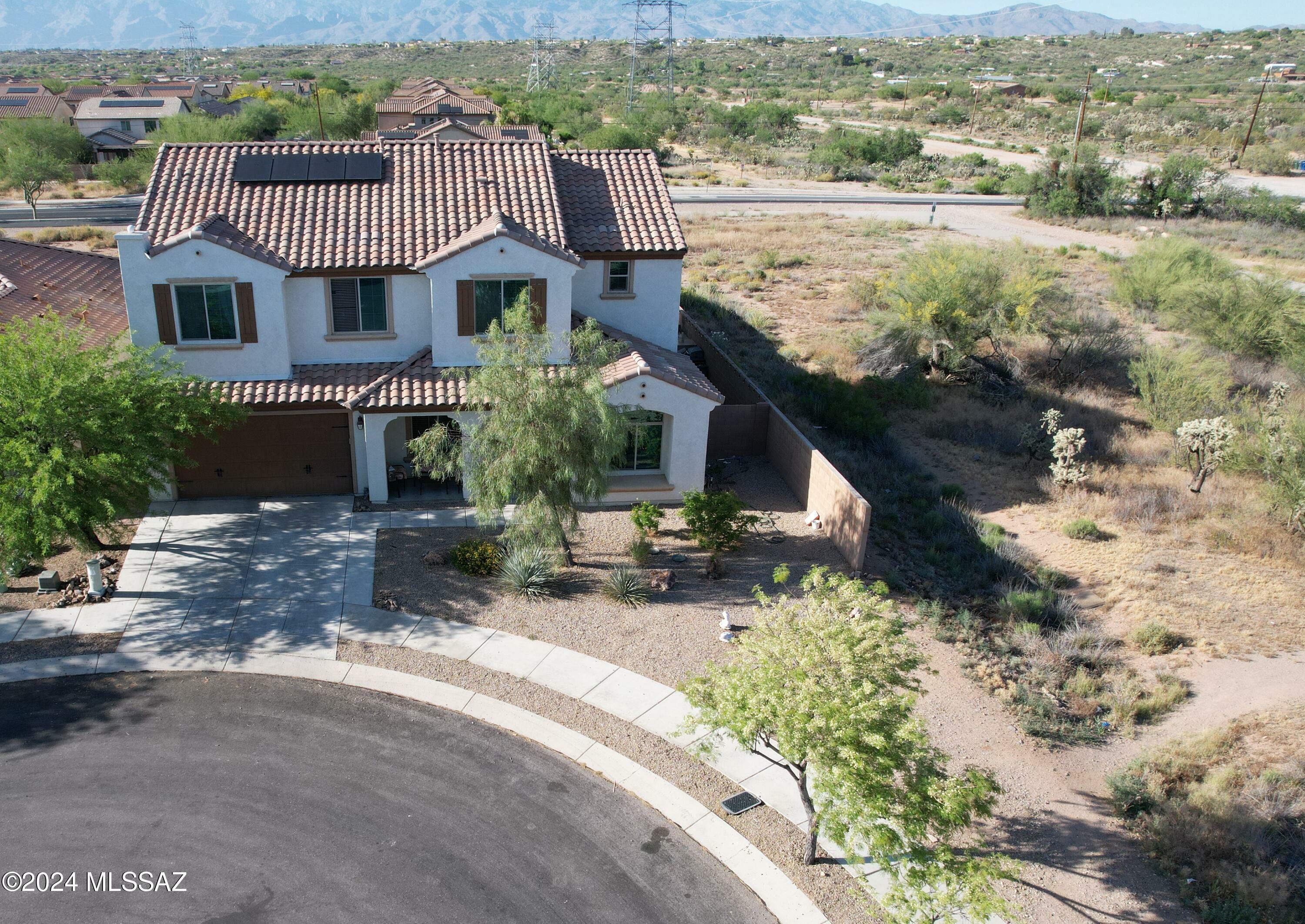 Property Photo: 11057 E Roscommon Place AZ 85747