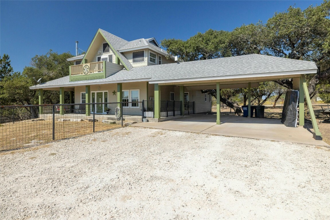 Property Photo:  5050 County Road 201  TX 78642 