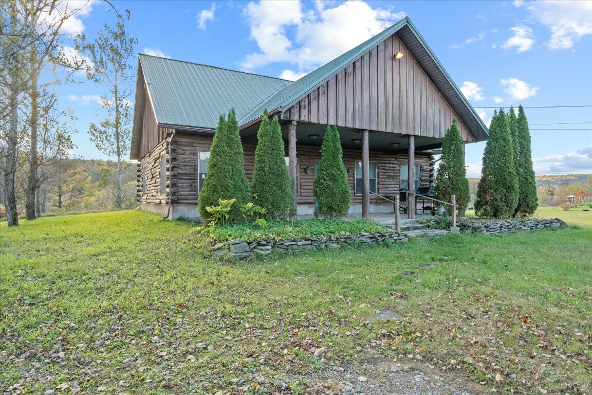 Property Photo:  570 Owego Road  NY 13743 