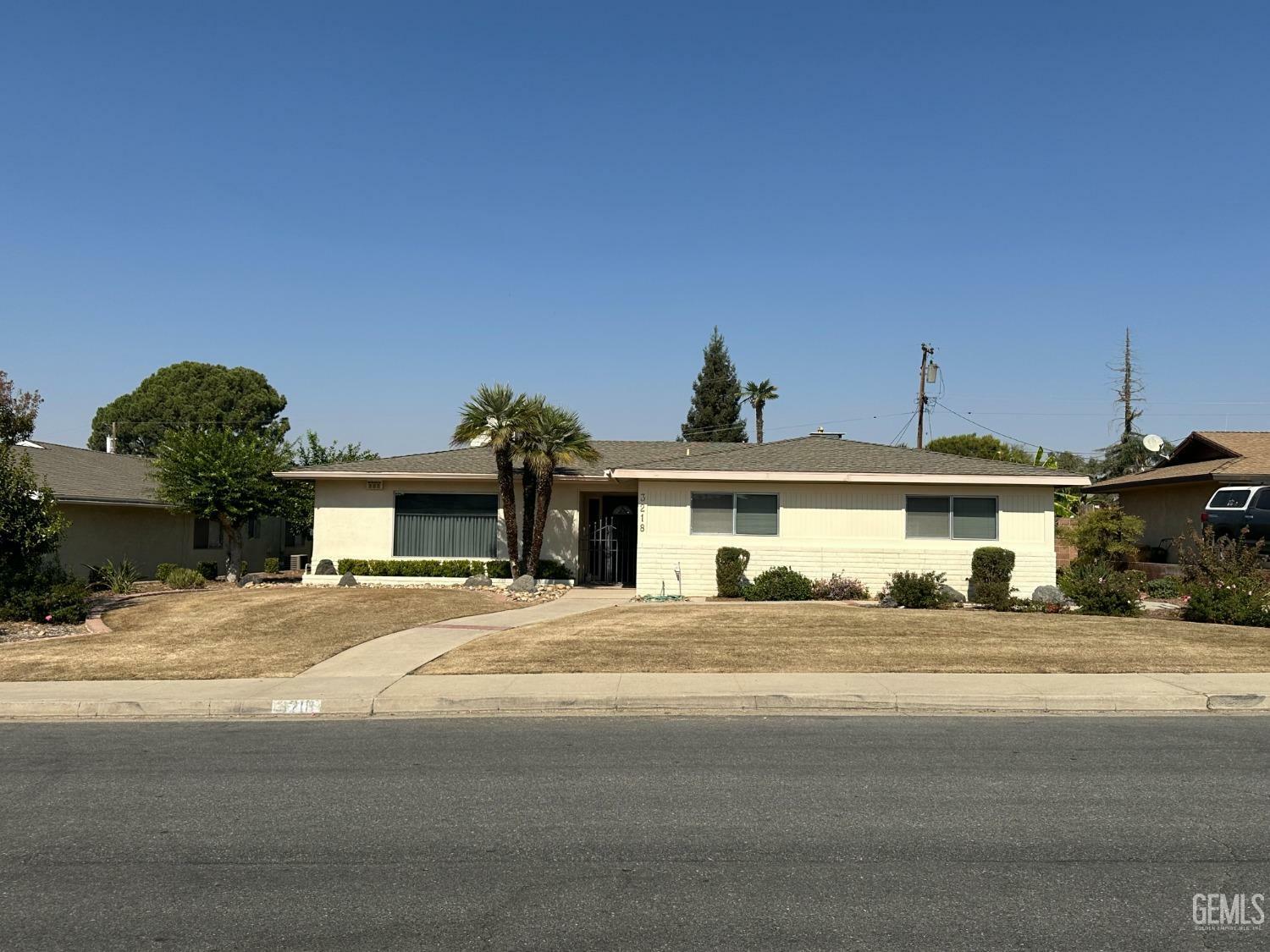 3218 Harmony Drive  Bakersfield CA 93306 photo