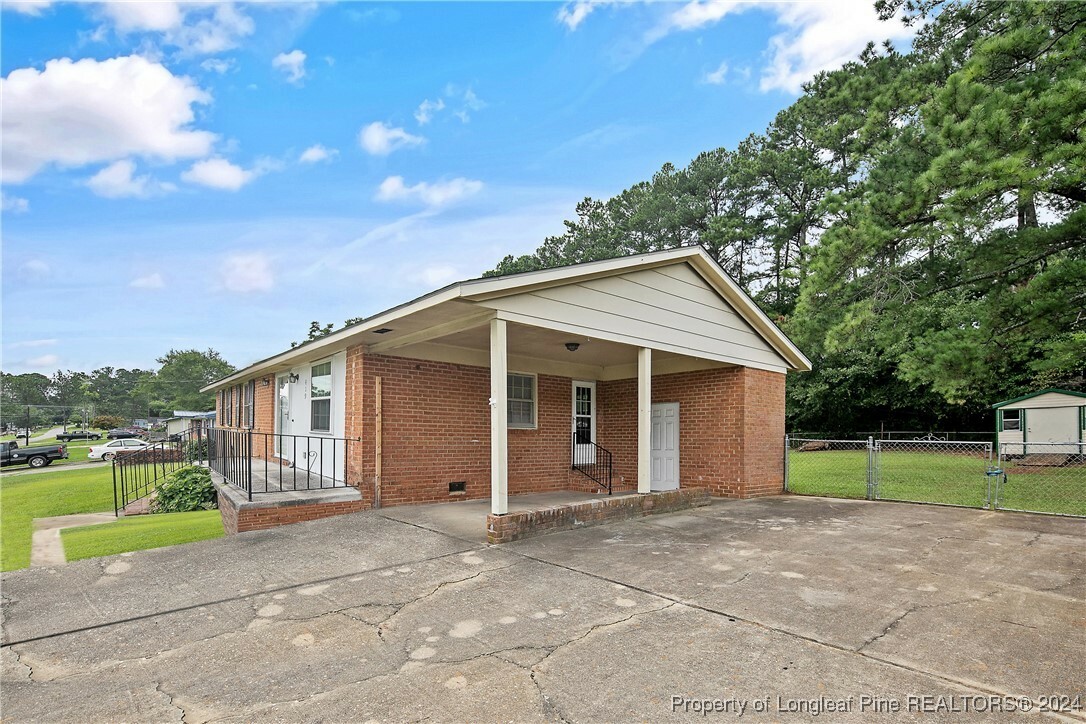 Property Photo:  419 N Wright Street  NC 28376 