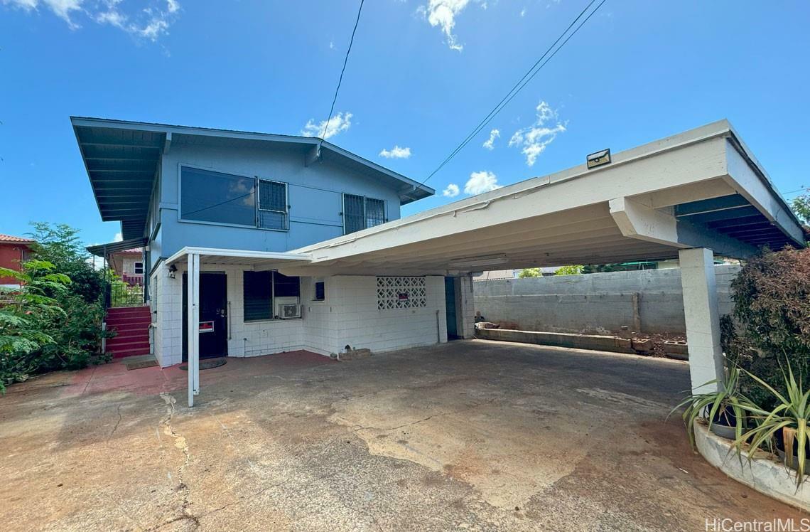 1041 Gulick Avenue  Honolulu HI 96819 photo