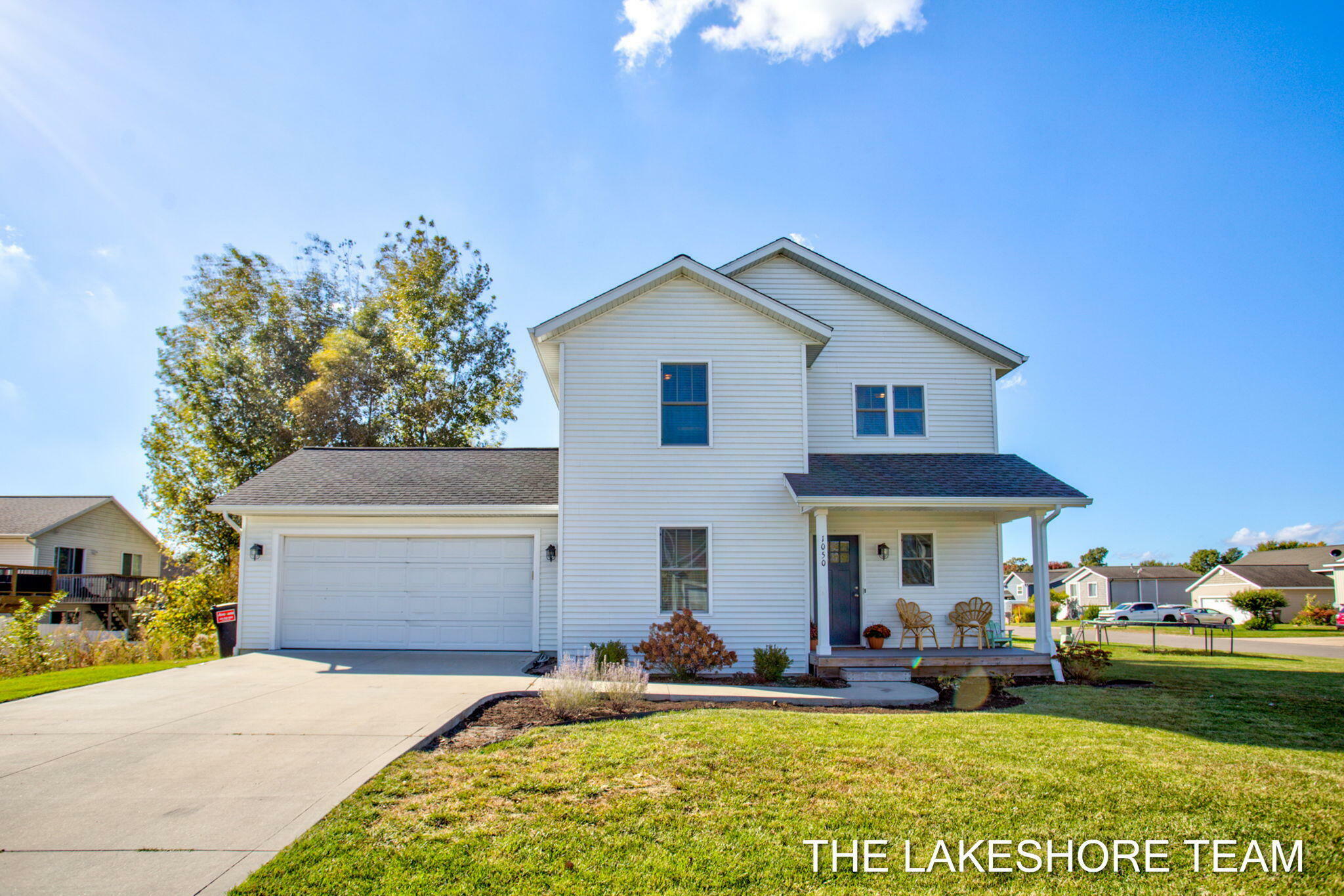 Property Photo:  1050 Sunfield Drive  MI 49424 