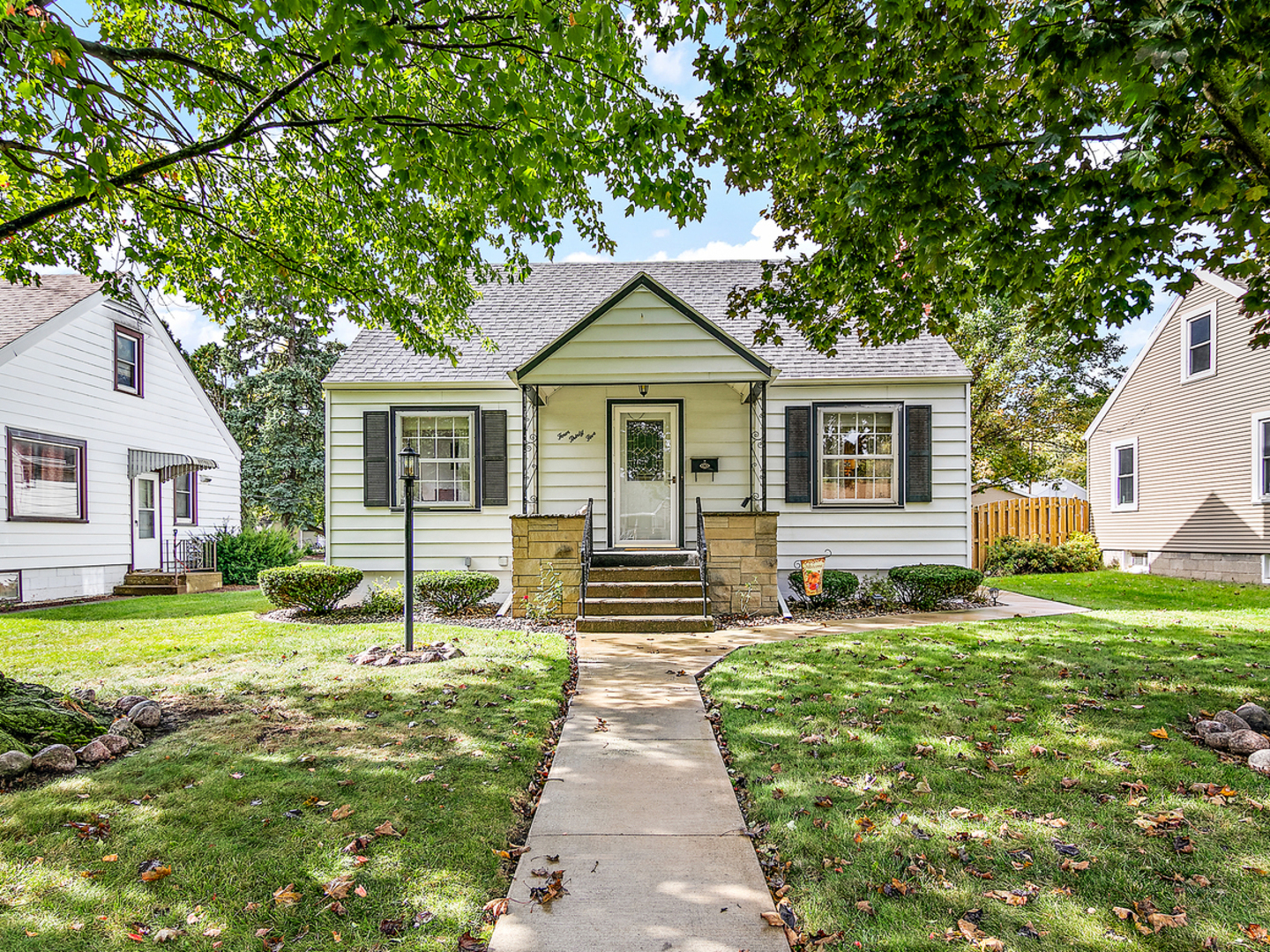 Property Photo:  435 S Cleveland Avenue  IL 60915 