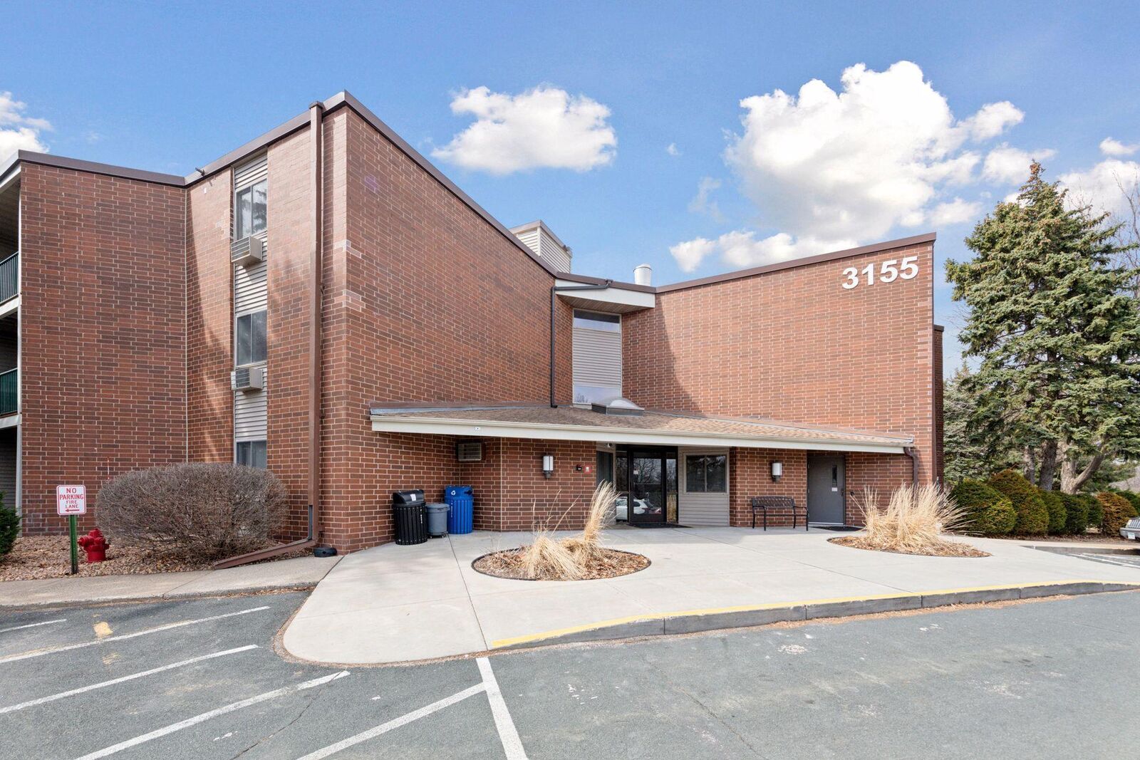 Property Photo:  3155 Coachman Road 379  MN 55121 