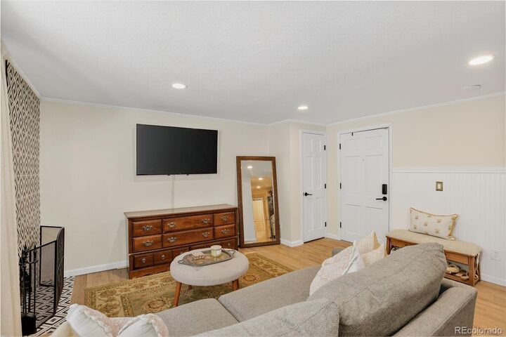 Property Photo:  336 N Grant Street 206  CO 80203 