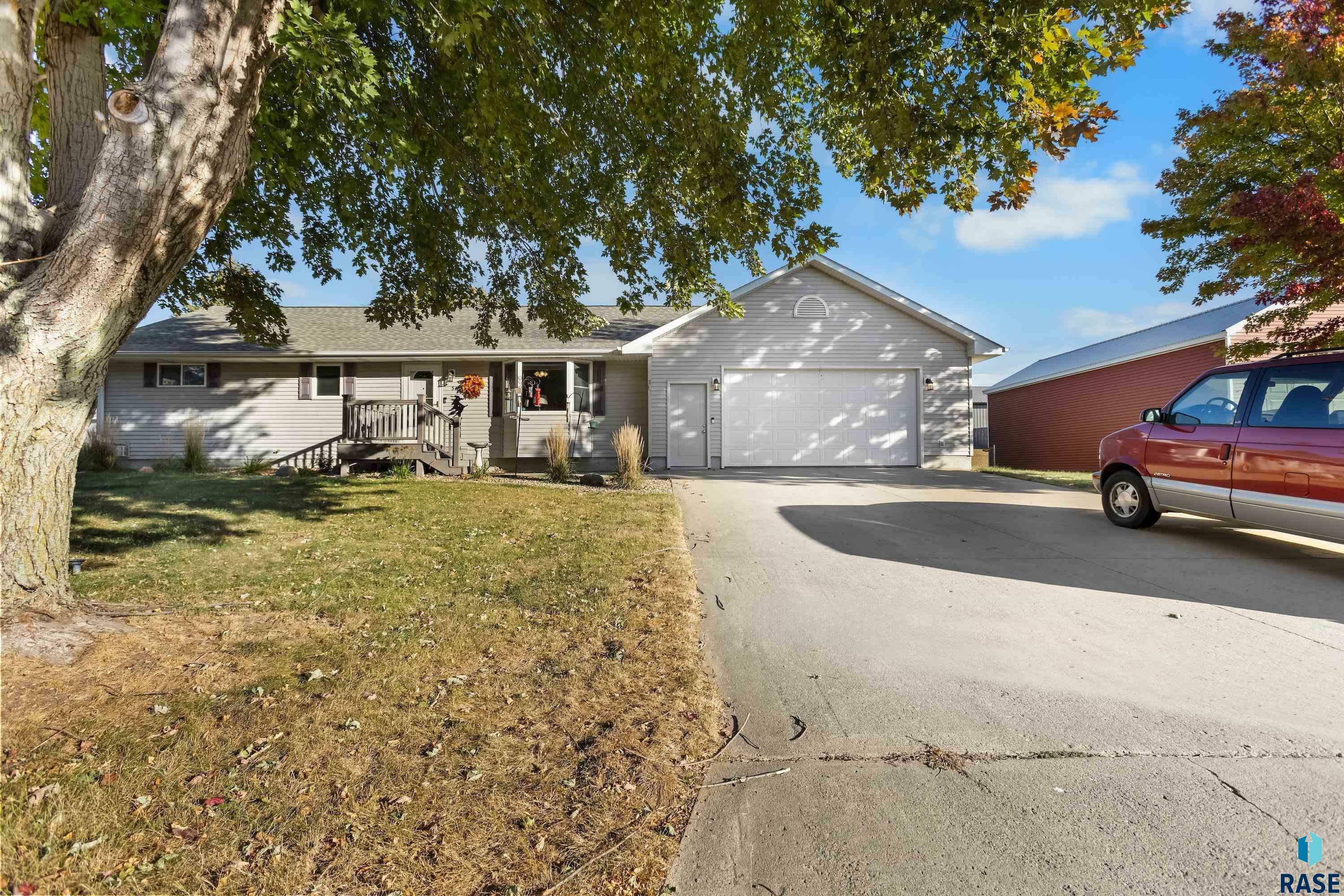 Property Photo:  516 Anderson St  SD 57001 