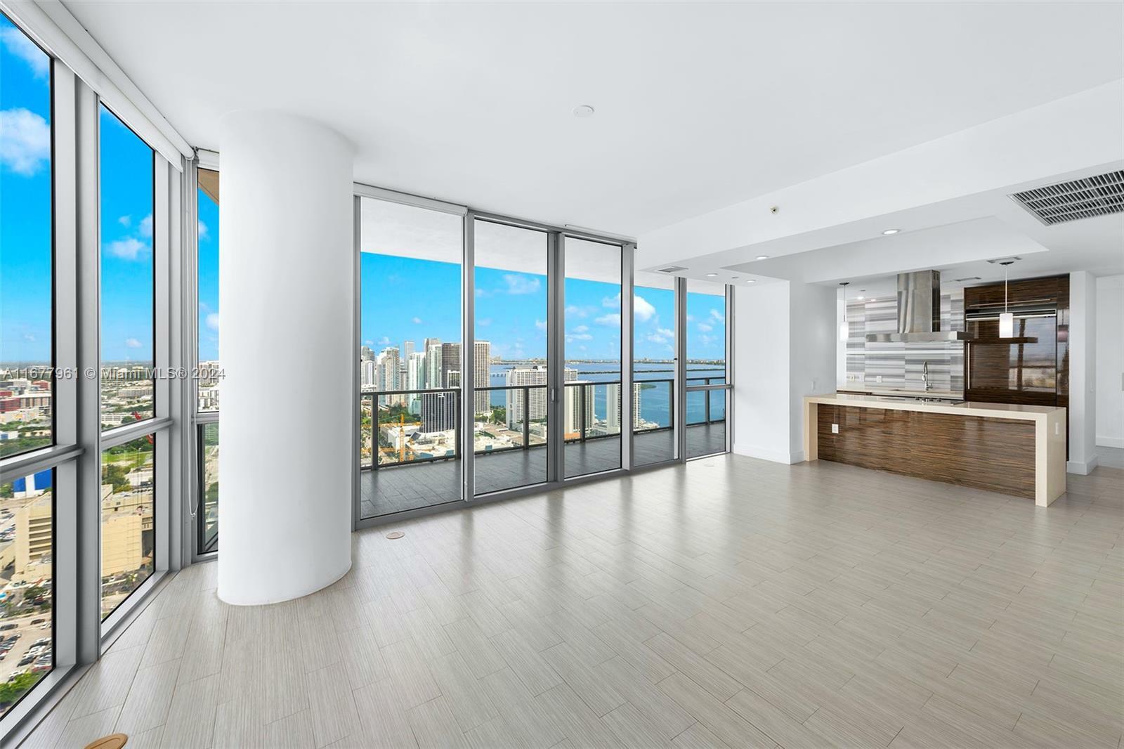 Property Photo:  1100 Biscayne Blvd 4308  FL 33132 