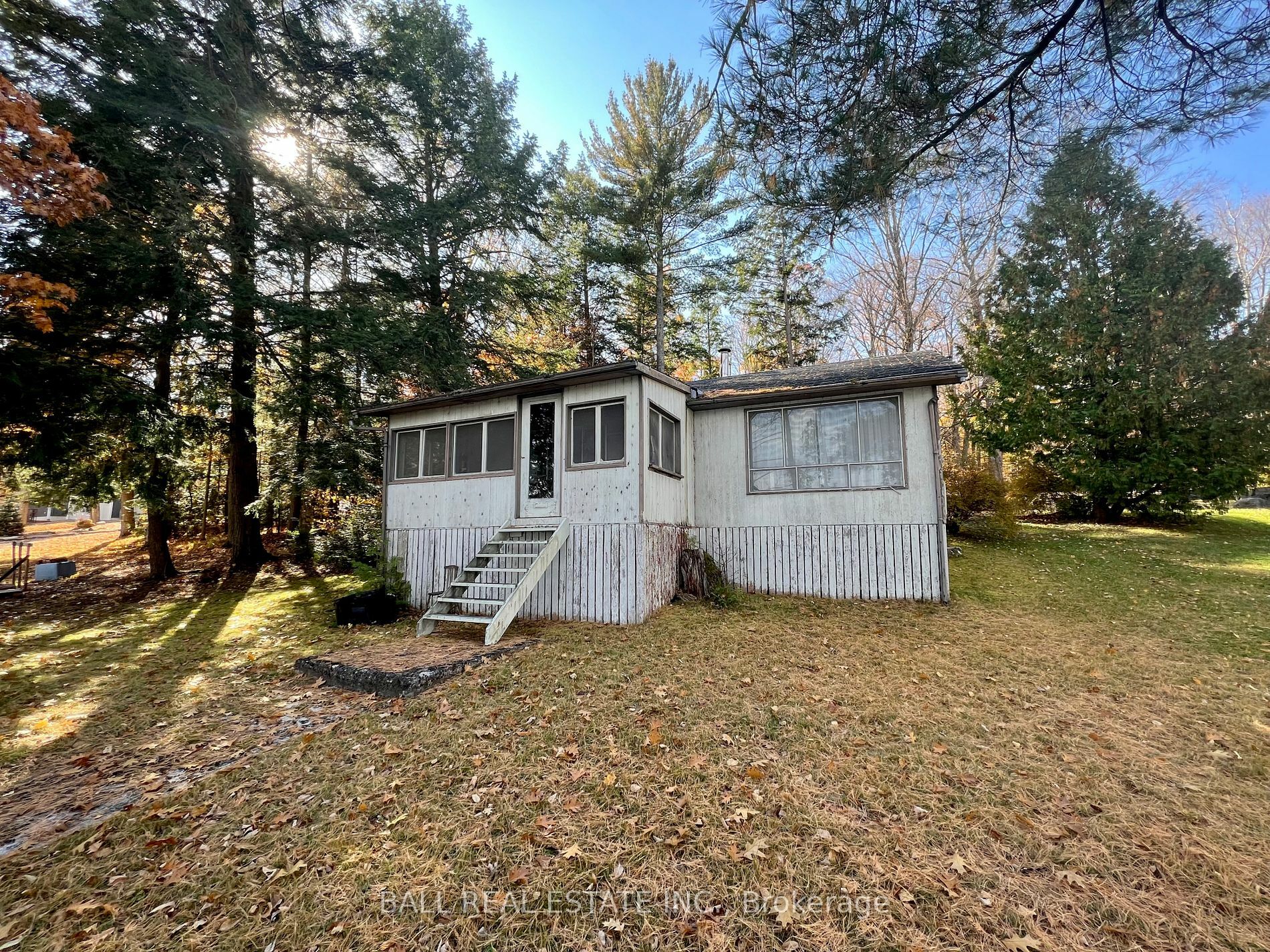 Property Photo:  1975 White Lake Rd W  ON K0L 2H0 