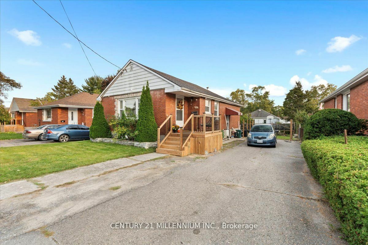 Property Photo:  355 Bridge St E  ON K8N 1P7 